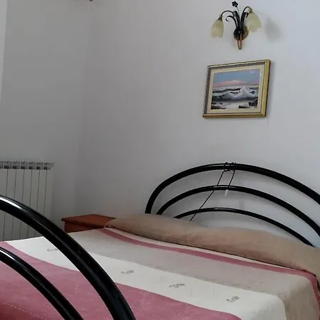 Host4u - Clementi House With Terrace In Cozy Italian Village * Civezza
