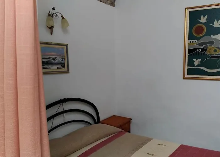 Lägenhet Host4u - Clementi House With Terrace In Cozy Italian Village Civezza